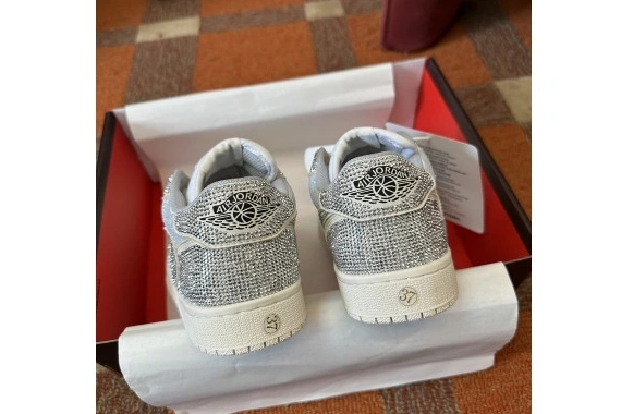 AJ-1110 Diamond Shoes Jordan Designed 0523